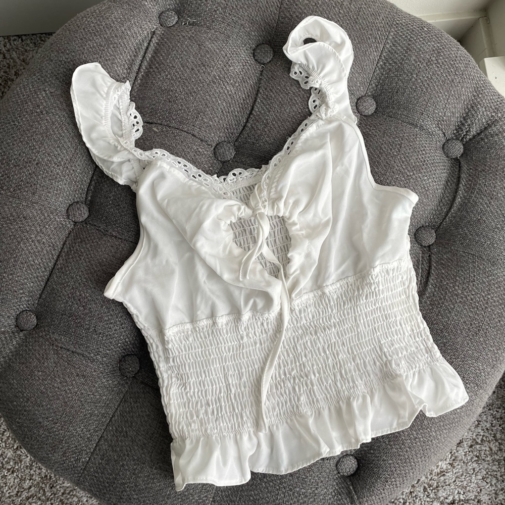 Not sure on brand, size small, and color white.